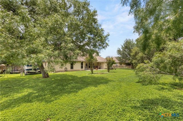 1353 Hunters Court, Seguin, TX 78155