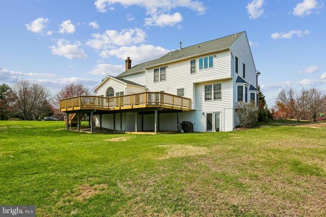 20233 SWEET MEADOW LN, Gaithersburg, MD 20882
