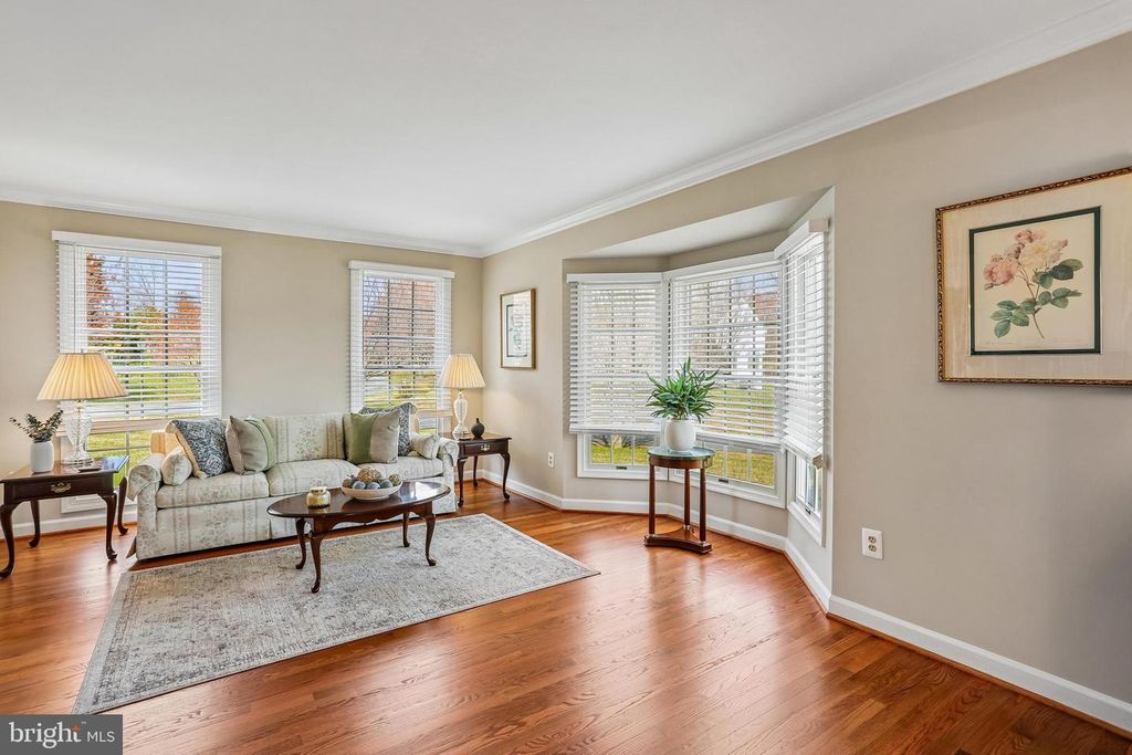 Image 13 of property listing at 20233 SWEET MEADOW LN, Gaithersburg, MD 20882