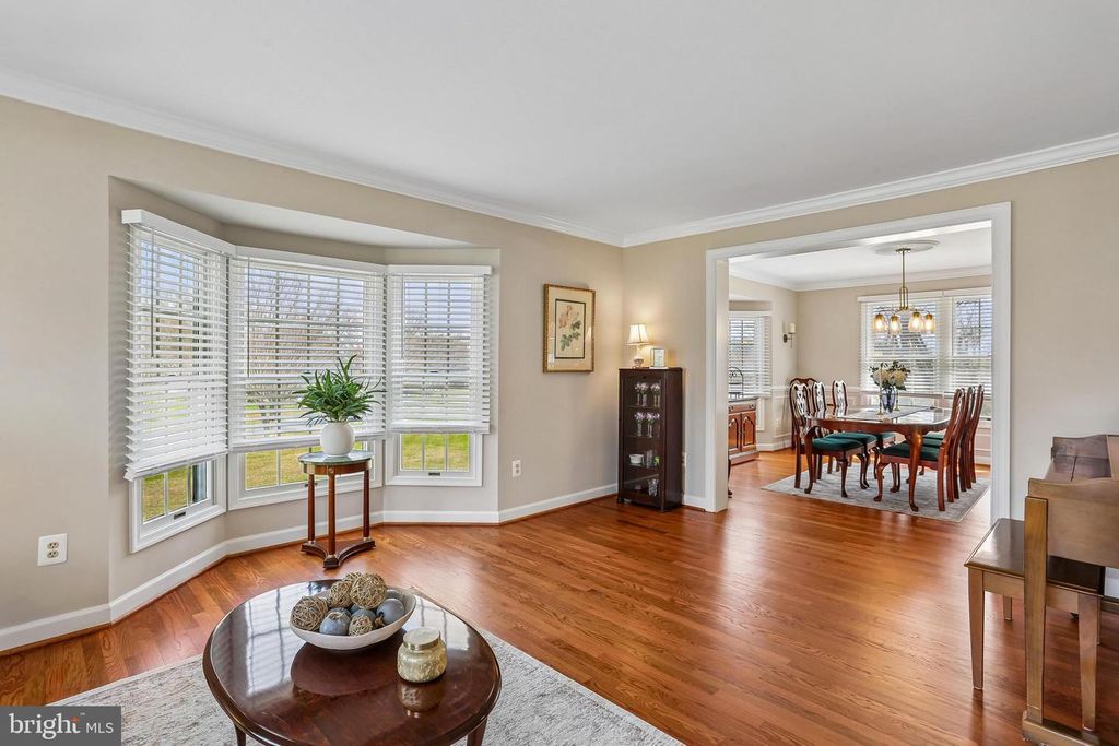 Image 14 of property listing at 20233 SWEET MEADOW LN, Gaithersburg, MD 20882