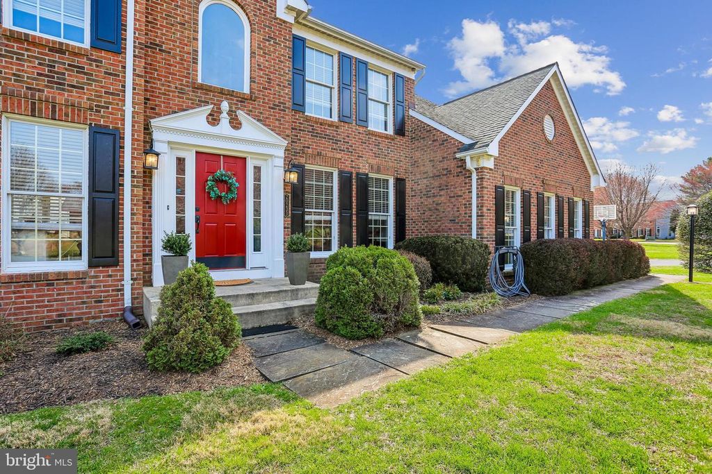 Image 3 of property listing at 20233 SWEET MEADOW LN, Gaithersburg, MD 20882