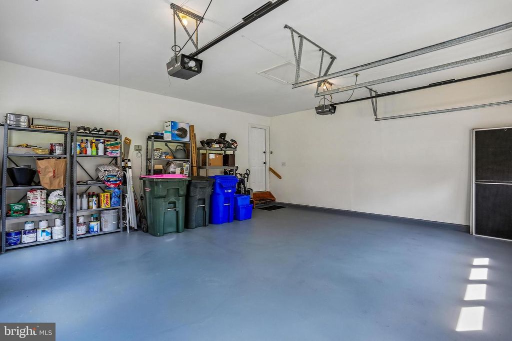 Image 32 of property listing at 20233 SWEET MEADOW LN, Gaithersburg, MD 20882