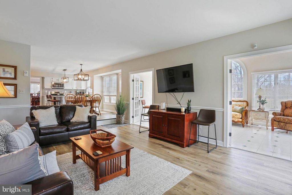 Image 37 of property listing at 20233 SWEET MEADOW LN, Gaithersburg, MD 20882