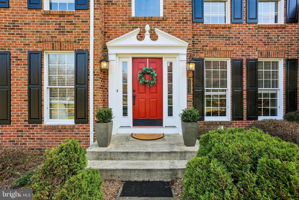 Image 4 of property listing at 20233 SWEET MEADOW LN, Gaithersburg, MD 20882