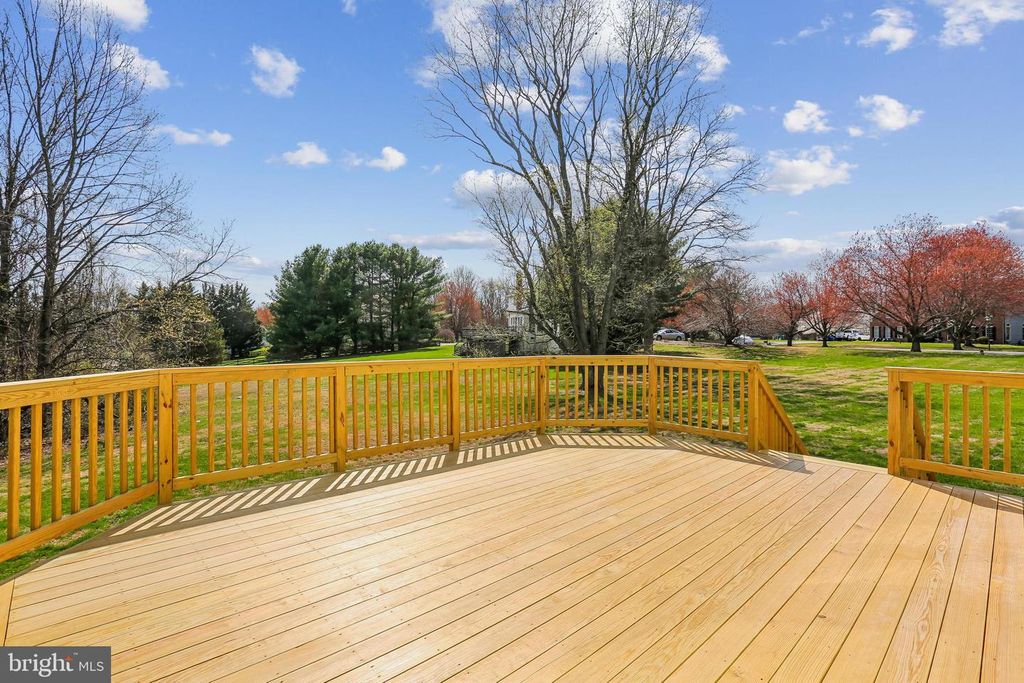 Image 45 of property listing at 20233 SWEET MEADOW LN, Gaithersburg, MD 20882