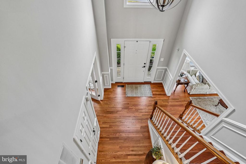 Image 6 of property listing at 20233 SWEET MEADOW LN, Gaithersburg, MD 20882