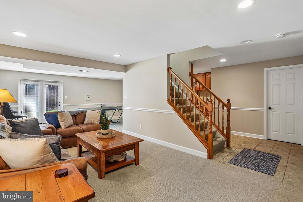 Image 69 of property listing at 20233 SWEET MEADOW LN, Gaithersburg, MD 20882