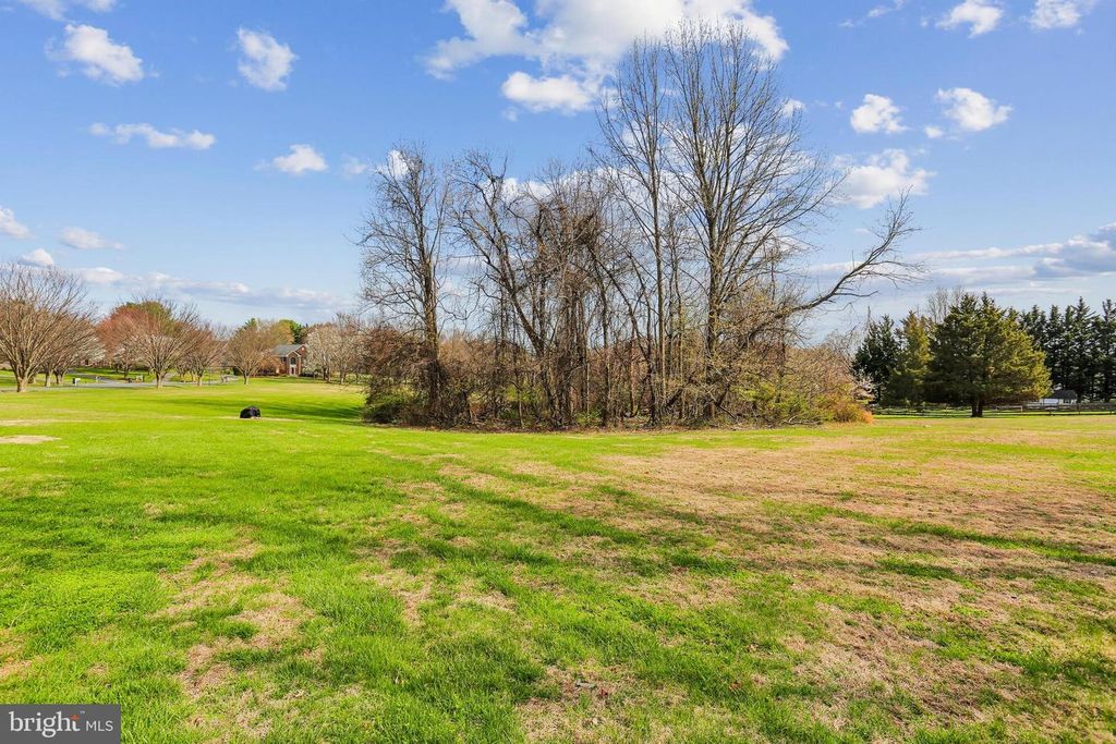 Image 83 of property listing at 20233 SWEET MEADOW LN, Gaithersburg, MD 20882