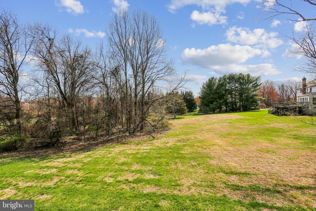 Image 84 of property listing at 20233 SWEET MEADOW LN, Gaithersburg, MD 20882