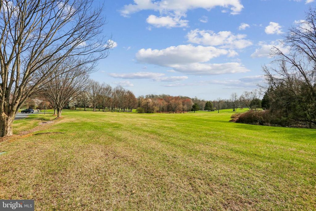 Image 85 of property listing at 20233 SWEET MEADOW LN, Gaithersburg, MD 20882