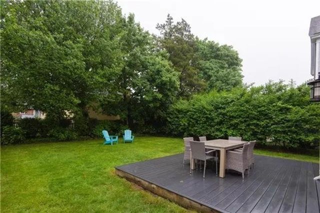 20 Carroll Avenue, Newport, RI 02840