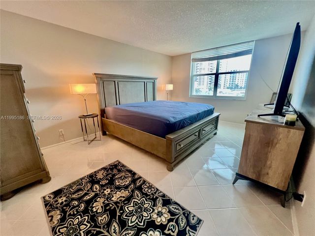 3015 N Ocean Boulevard 4L, Fort Lauderdale, FL 33308