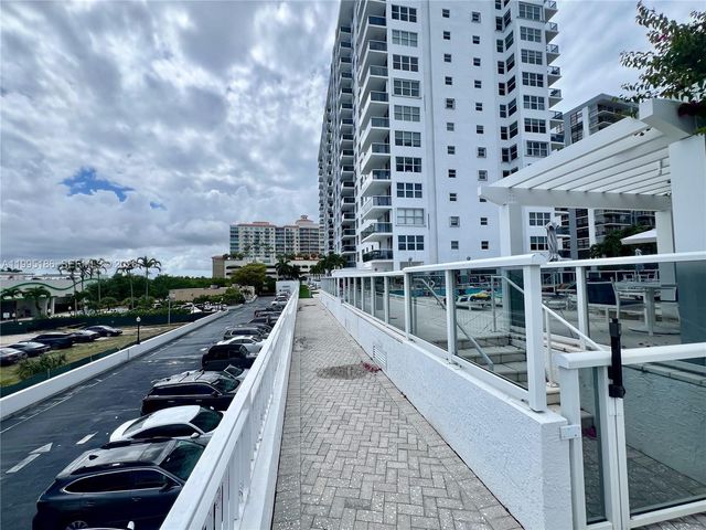 3015 N Ocean Boulevard 4L, Fort Lauderdale, FL 33308