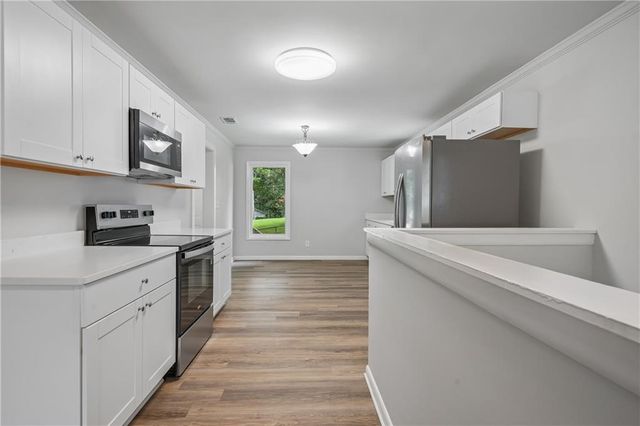 6771 Kull Drive, Lithia Springs, GA 30122