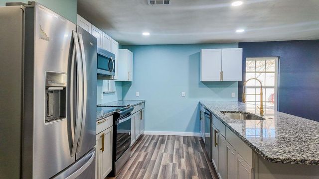 1014 W Woodson Street, El Reno, OK 73036