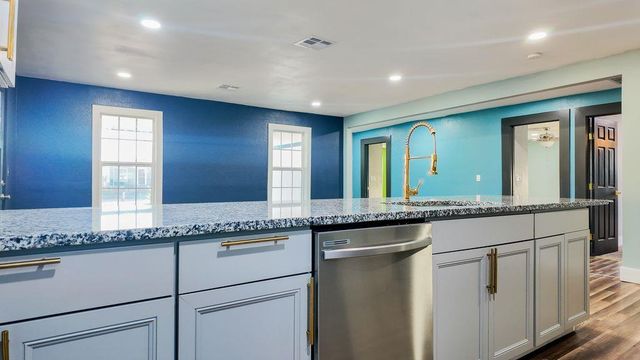 1014 W Woodson Street, El Reno, OK 73036