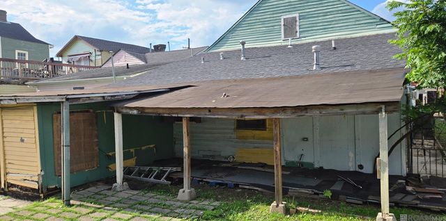 5222-24 Dauphine St, New Orleans, LA 70117