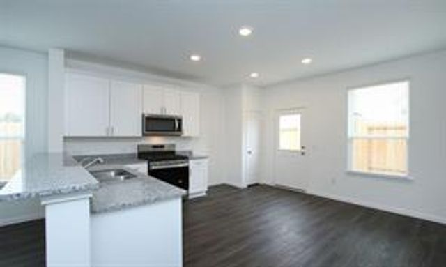 11750 Armadale Drive, Tomball, TX 77375
