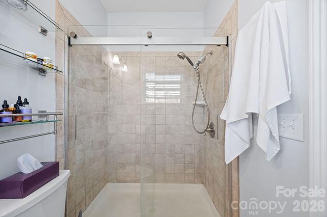 33 Asher Lane, Arden, NC 28704