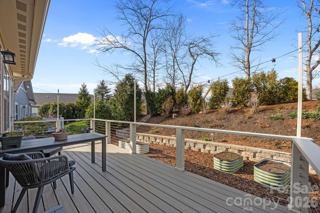 33 Asher Lane, Arden, NC 28704