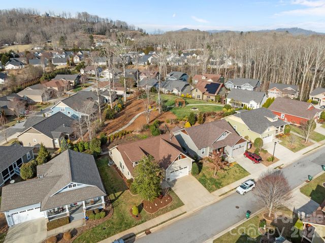 33 Asher Lane, Arden, NC 28704