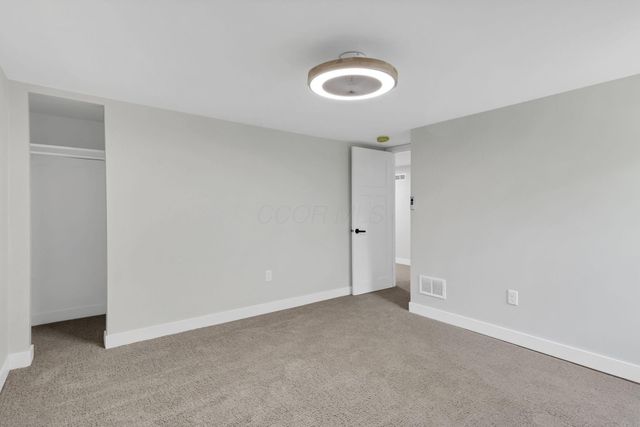 11745 Smith Road NW, Lithopolis, OH 43136