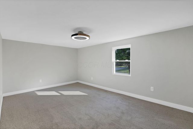 11745 Smith Road NW, Lithopolis, OH 43136