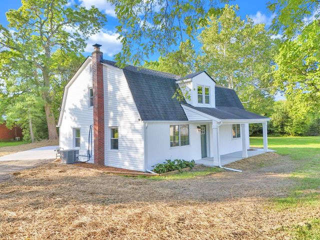 11745 Smith Road NW, Lithopolis, OH 43136