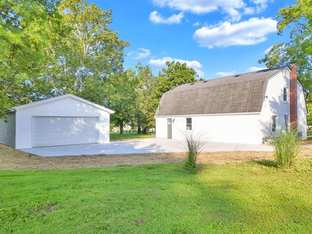 11745 Smith Road NW, Lithopolis, OH 43136