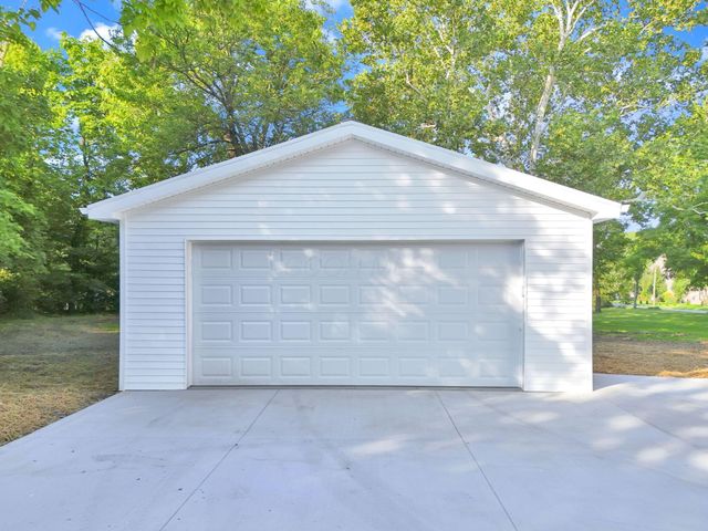 11745 Smith Road NW, Lithopolis, OH 43136