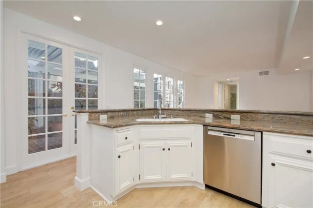 505 Dahlia Avenue, Corona Del Mar, CA 92625