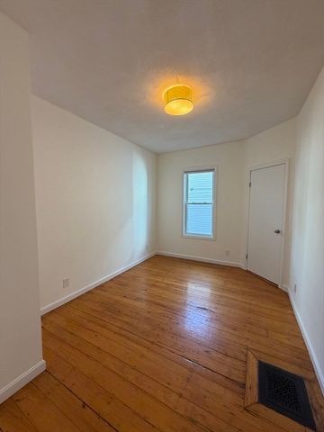 42 Fairview Street 42, Boston, MA 02131