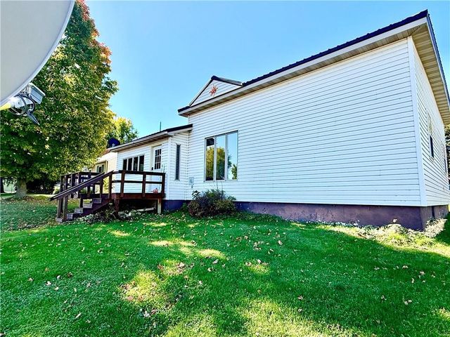 219 Main Street, Greenwood, WI 54437