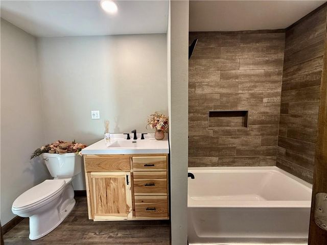 219 Main Street, Greenwood, WI 54437