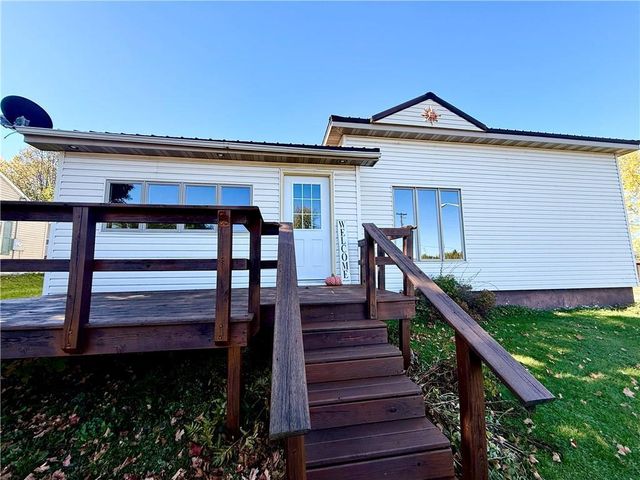 219 Main Street, Greenwood, WI 54437