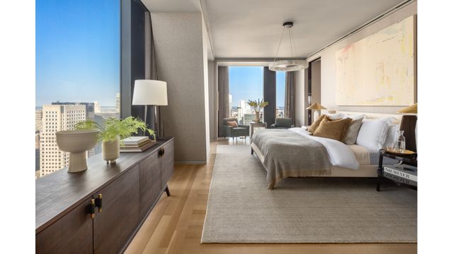 53 W 53rd St Apt 52A, New York City, NY 10019