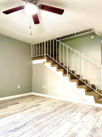 14412 REUTER STRASSE CIRCLE 213, Tampa, FL 33613