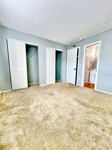 14412 REUTER STRASSE CIRCLE 213, Tampa, FL 33613