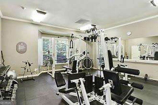 1015 Mcgill Park Avenue NE, Atlanta, GA 30312