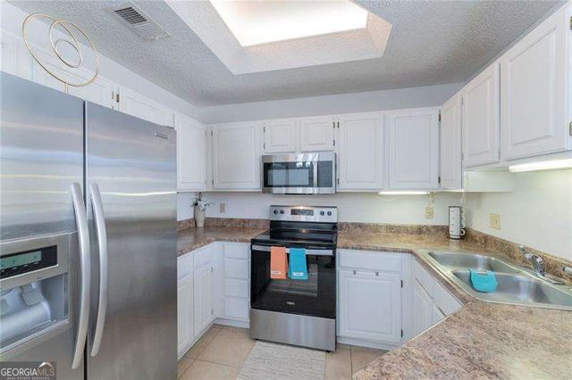 1015 Mcgill Park Avenue NE, Atlanta, GA 30312