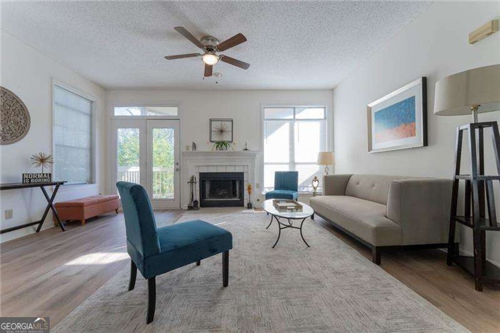1015 Mcgill Park Avenue NE, Atlanta, GA 30312