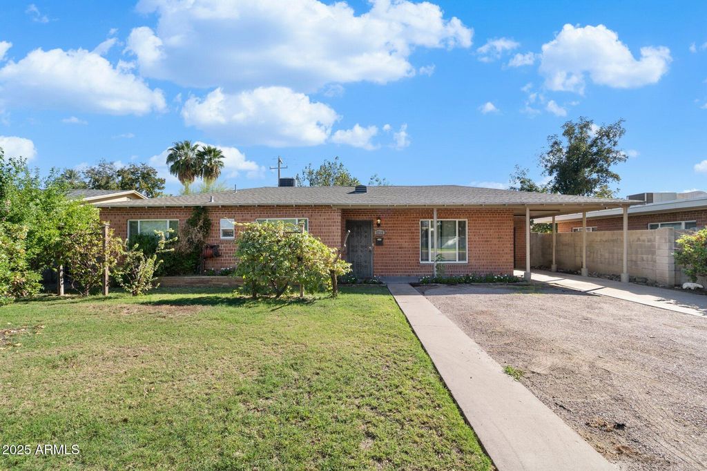5709 N 16TH Street, Phoenix, AZ 85016