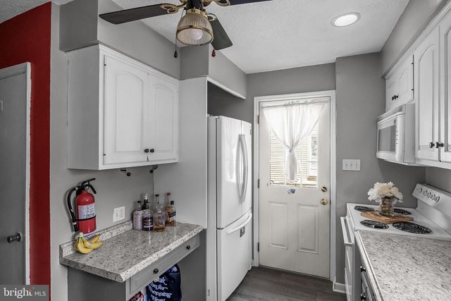 7458 COLLINS AVE, Pennsauken, NJ 08109