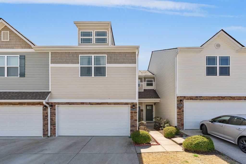 1118 Somerset Springs Dr, Spring Hill, TN 37174