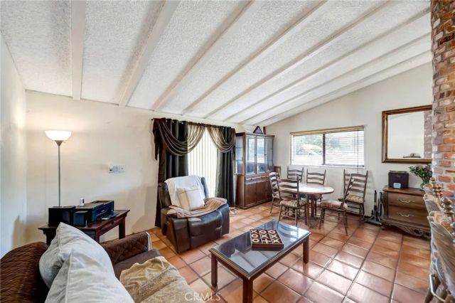 1617 Elizabeth Lake, Palmdale, CA 93551