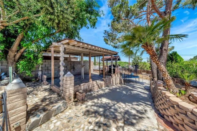 1617 Elizabeth Lake, Palmdale, CA 93551