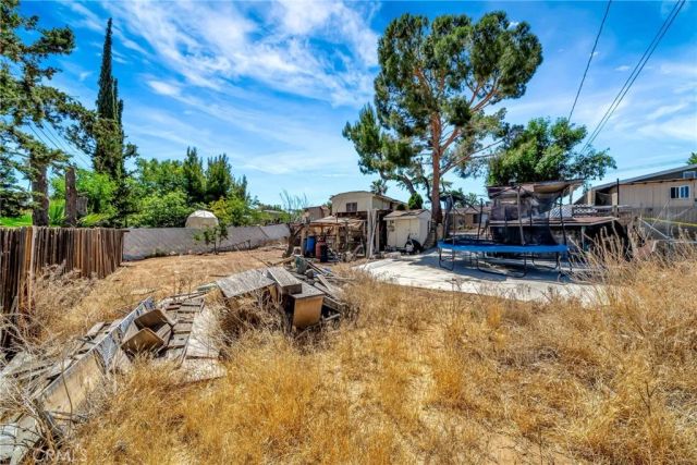 1617 Elizabeth Lake, Palmdale, CA 93551