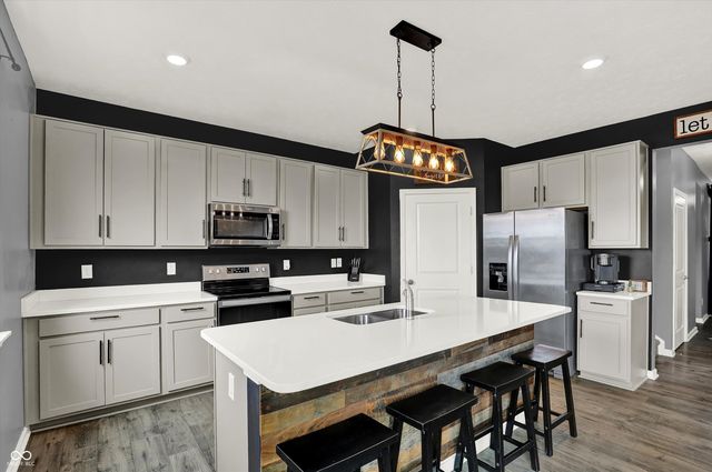 796 Sonoma Lane, Greenfield, IN 46140