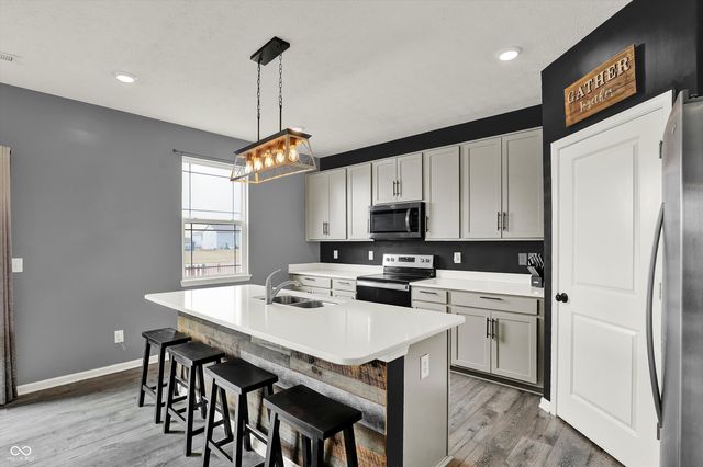 796 Sonoma Lane, Greenfield, IN 46140