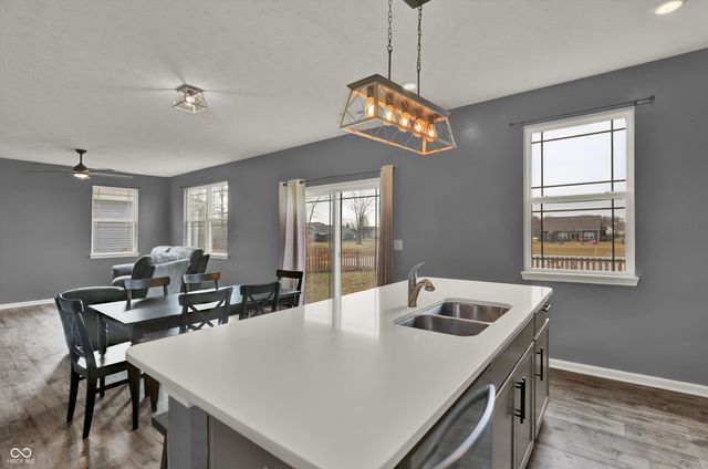 796 Sonoma Lane, Greenfield, IN 46140